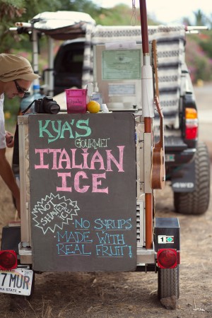 Hawaiian-Italian-Ice-Cart