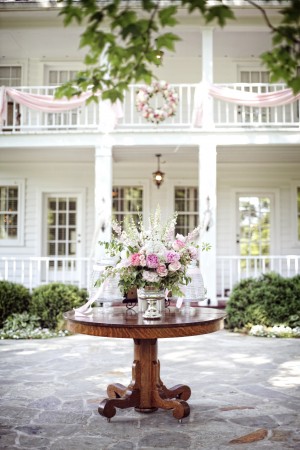 Large-Romantic-Pink-and-White-Flower-Arrangement
