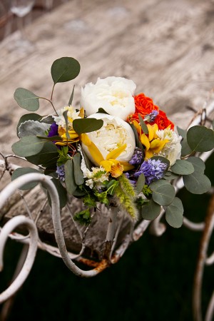 Orange-Yellow-Elegant-Wedding-Floral-2