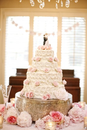 Pink-Rose-Wedding-Cake