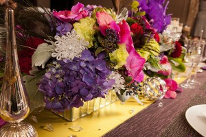 Purple-Pink-Gold-Holiday-Tabletop-2