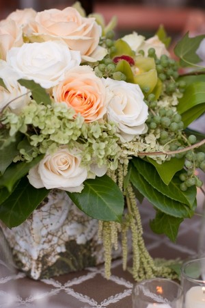 Rose-Hydrangea-Wedding-Centerpiece