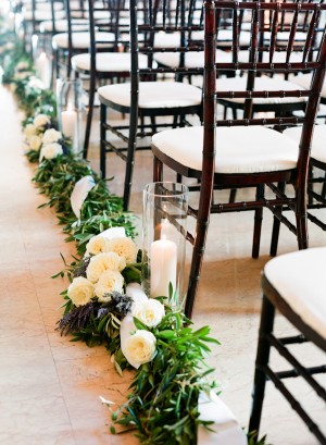 Vine-Lavender-and-Rose-Wedding-Aisle-Decor