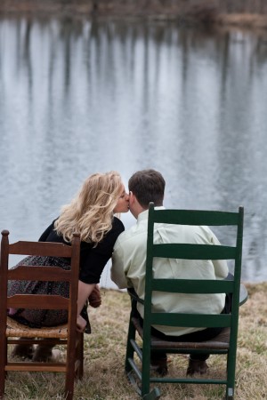 Warm-and-Homey-Lakefront-Engagement-Shoot-by-Vicki-Grafton-Photography-8