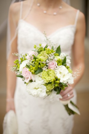 Chartreuse-Green-Wedding-Bouquet