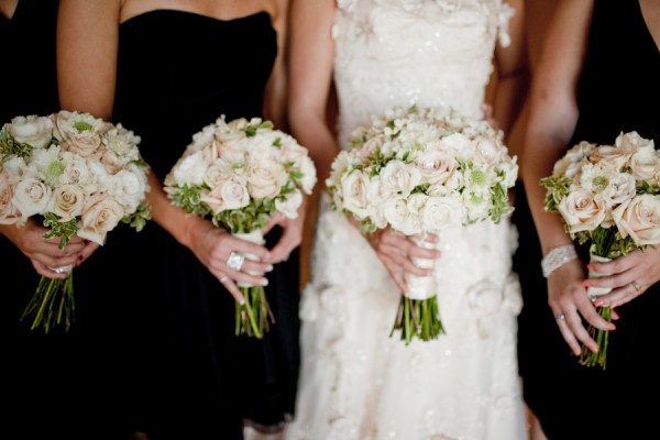 Pale-Pink-and-White-Wedding-Bouquets