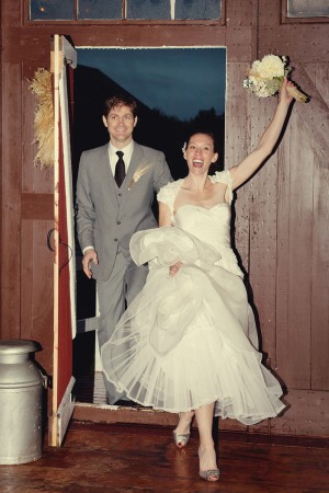 Vermont-Barn-Wedding-Deborah-Zoe-Photography-14
