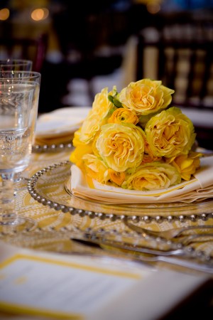 Yellow-Rose-Ranunculus-Bouquet