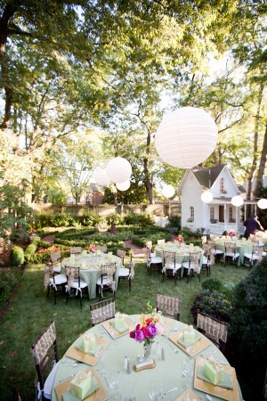 Elegant-Backyard-Wedding-Reception