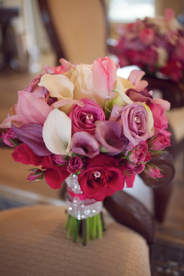 Magenta-Fuchsia-Pink-Rose-Calla-Bouquet