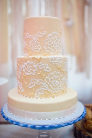 Peach-and-Lace-Wedding-Cake