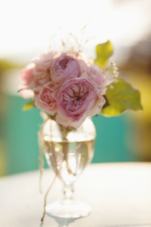 Pink-Roses-and-Peony-centerpiece