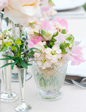 Pink-Sweet-Pea-and-Ivory-Stock-Centerpiece1