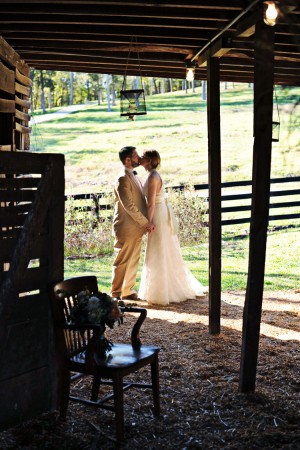 Pretty-Rustic-Southern-Wedding-by-Adele-Reding-4