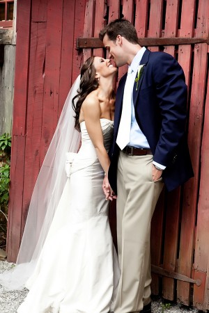 Rustic-Cabin-North-Carolina-Wedding-by-VUE-Photography-1