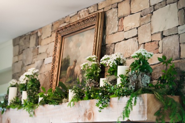 Rustic-Green-and-White-Mantle