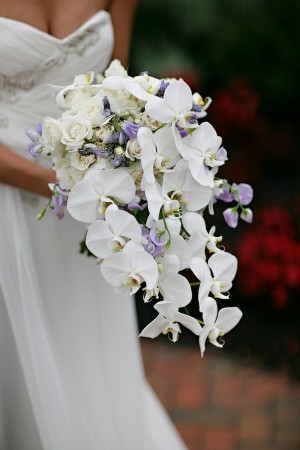 White-Lavender-Orchid-Sweet-Pea-Bouquet