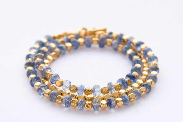 Indigo-and-Gold-Beaded-Bracelet