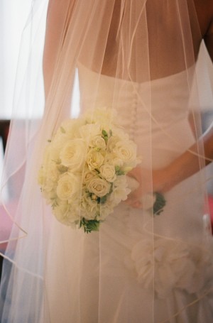 White-Rose-Hydrangea-Wedding-Bouquet