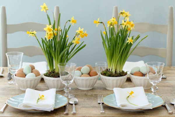 easter-daffodil-centerpiece