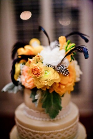 Cake-Topper-with-Feathers