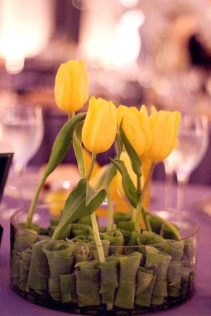 Modern-Yellow-Tulip-Centerpiece
