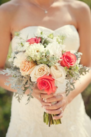 Rose-and-Dusty-Miller-Bouquet