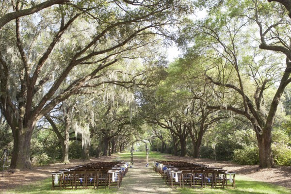South-Carolina-Wedding-Ceremony-Under-Spanish-Moss