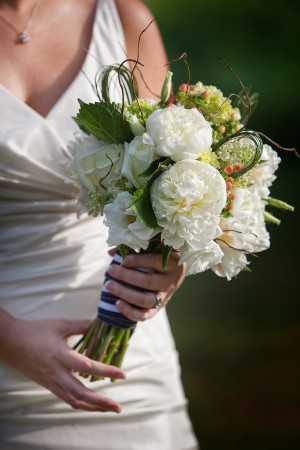 White-Green-Bouquet