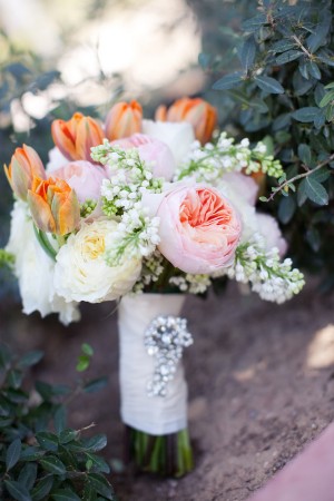 Bright-Wedding-Bouquet
