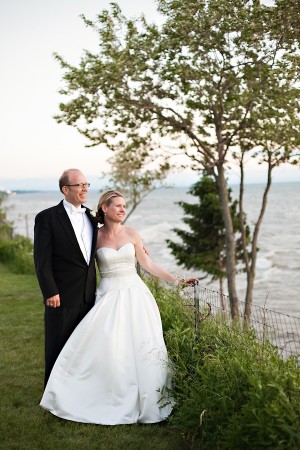 Elegant-Michigan-Waterfront-Wedding-by-Sarah-Postma-Photography-3