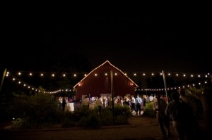 Nighttime-Barn-Wedding-Dance