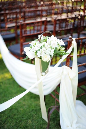 Outdoor-Wedding-Ceremony-Aisle-Decor