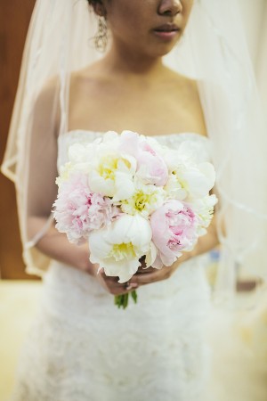Pink-and-White-Peony-Bouquet