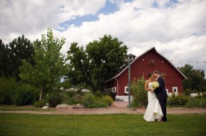 Rustic-Colorado-Barn-Wedding-by-Autumn-Burke-Photography-3