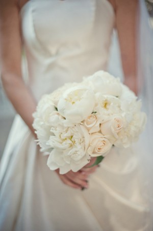 White-Peony-Rose-Bouquet