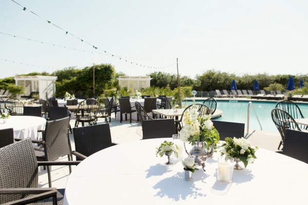 Elegant-Poolside-Florida-Wedding
