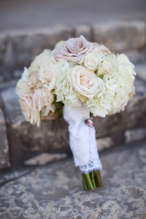 Ivory-and-Blush-Wedding-Bouquet
