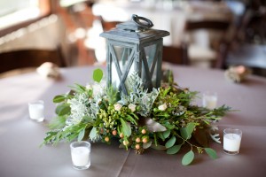 Lantern-Wedding-Centerpiece