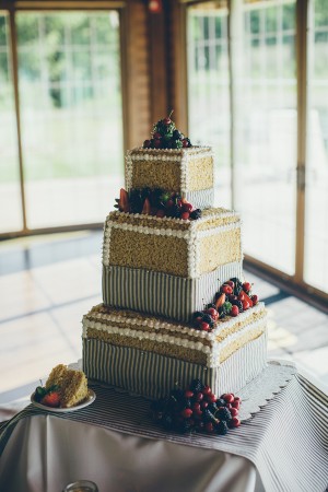 Striped-Berry-Wedding-Cake