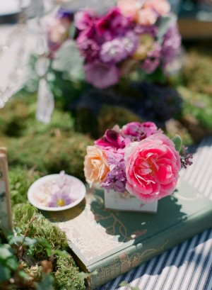 Vintage Tea Party Wedding by Kirsten Ellis of Beaux Arts Photographie 2