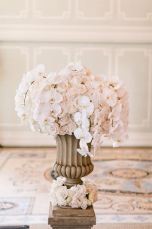 Elegant Rose and Orchid Ceremony Flowers