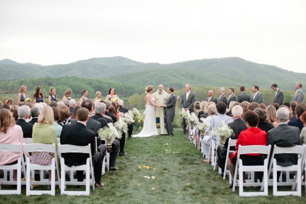 Outdoor Virginia Wedding Ceremony