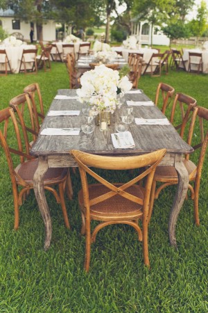 Pretty Rustic Wood Wedding Table