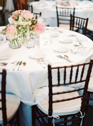 Elegant Pink and White Wedding Centerpieces