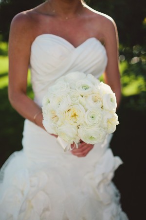 White Round Wedding Bouquet 1