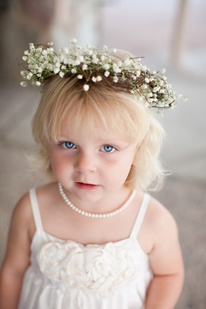 Classic White Flower Girl Outfit With Flower Hair Wreath