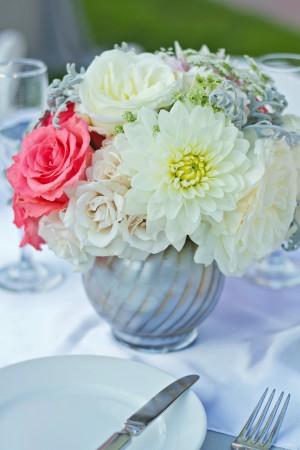 Ivory and Salmon Pink Centerpiece