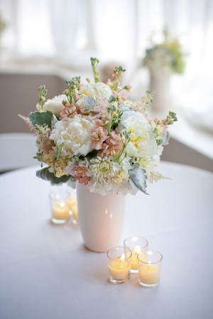 Pink and White Reception Table Centerpiece 1