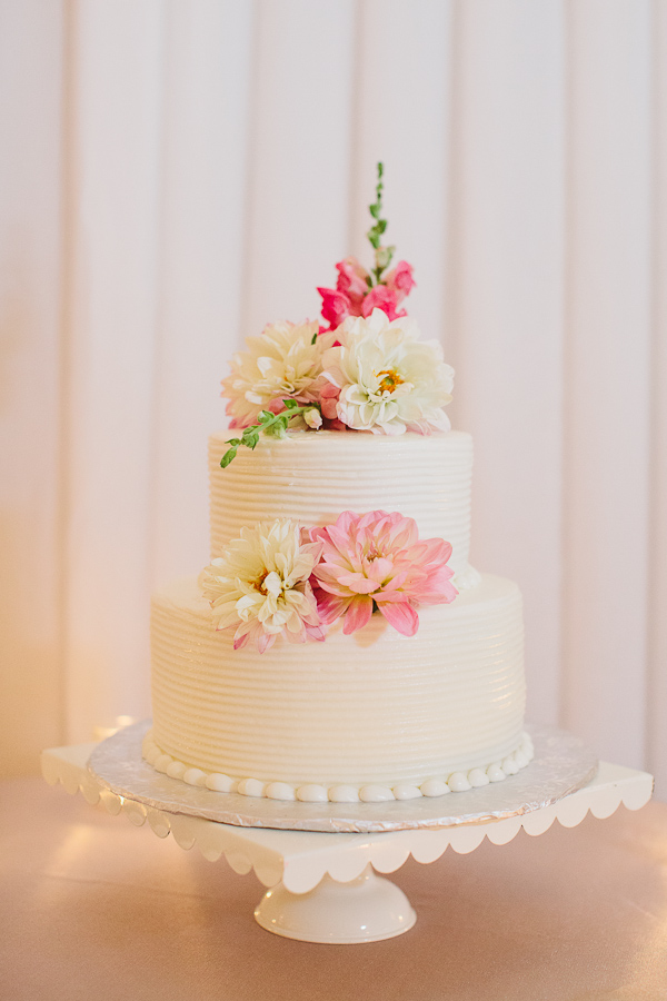 Two Tier Round Wedding Cake With Flowers